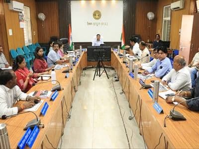 जिले में जल उपलब्धता की समीक्षा: रबी सिंचाई लक्ष्य में कटौती, पेयजल की सुरक्षा पर मुख्य ध्यान