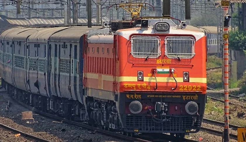 त्योहारी सीजन में यात्रियों की सुविधा के लिए पश्चिम मध्य रेलवे ने चलाईं 12 जोड़ी विशेष ट्रेनें