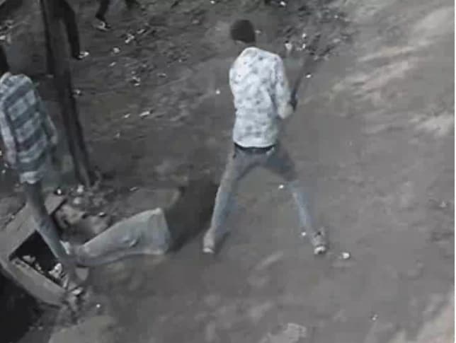 सागर में युवक की लोहे के पाइप से हत्या