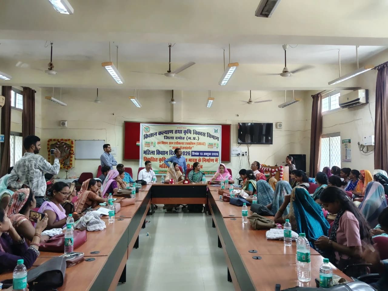 दमोह जिले की महिला किसानों ने कृषि में उत्कृष्ट प्रदर्शन कर प्रदेश में पहला स्थान पाया