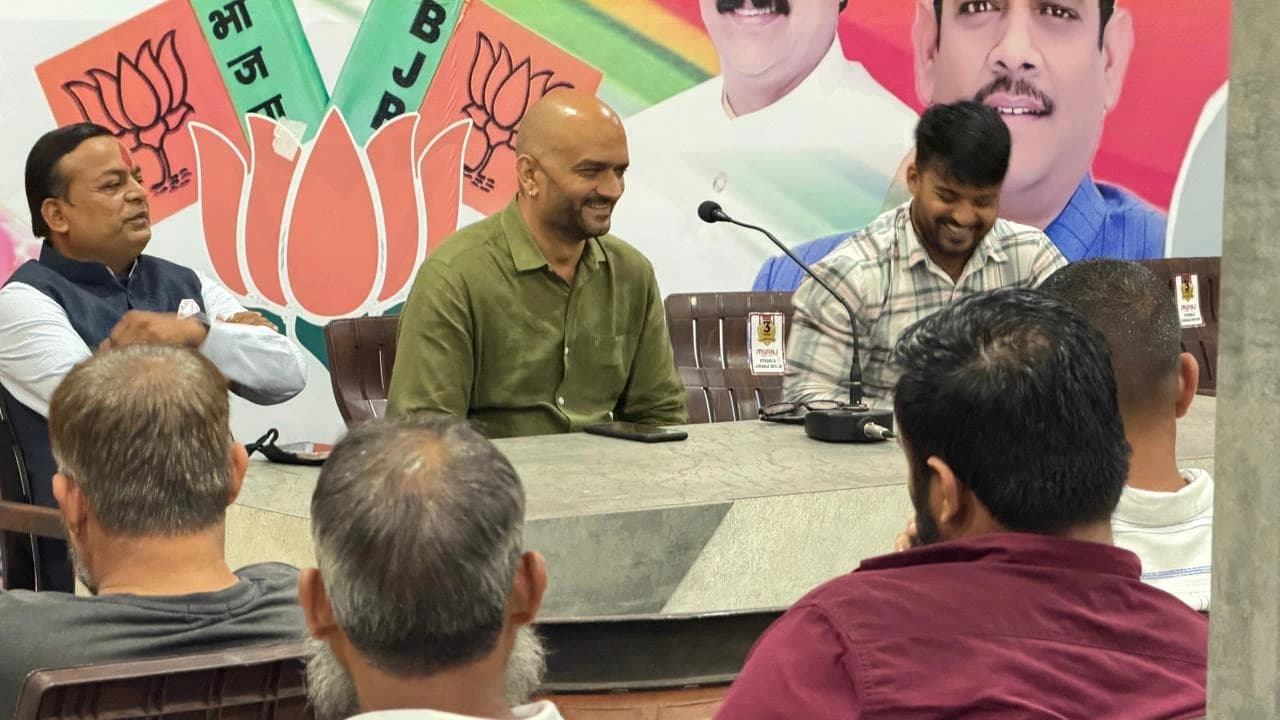 युवाओं की समस्याओं के निराकरण के लिए आगामी युवा सम्मेलन का आयोजन किया जाएगा