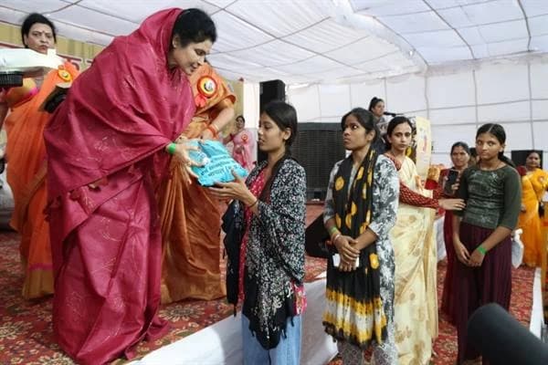 मासिक धर्म स्वच्छता पर जागरूकता आवश्यक: कृष्ण गौर