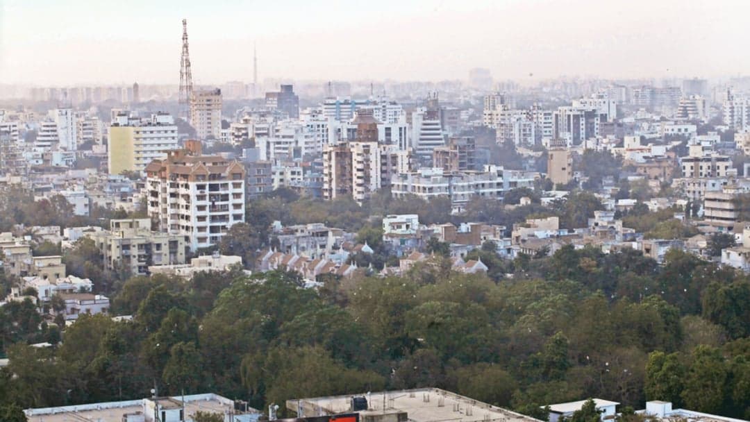 स्मार्ट सिटीज़ मिशन: विकास का सपना और उसकी हकीकत