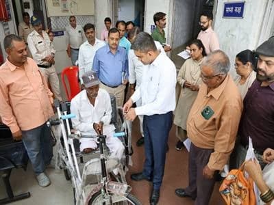 जनसुनवाई में 130 आवेदन आए, कलेक्टर ने अधिकारियों को संवेदनशीलता से निराकरण के दिए निर्देश