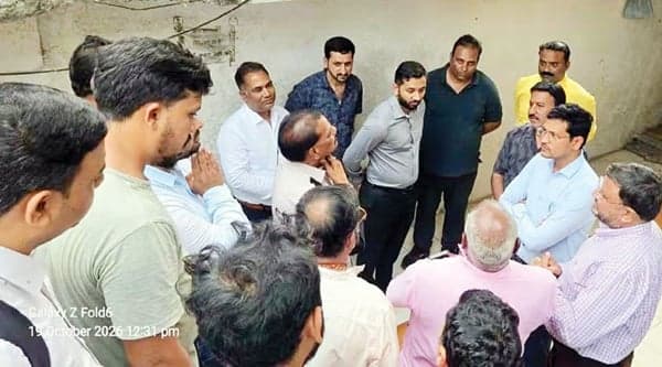 इंदौर: 104 फीट सड़क के लिए मेघदूत टावर के बाधक हिस्से स्वतः हटेंगे, निर्माण कार्य तेज