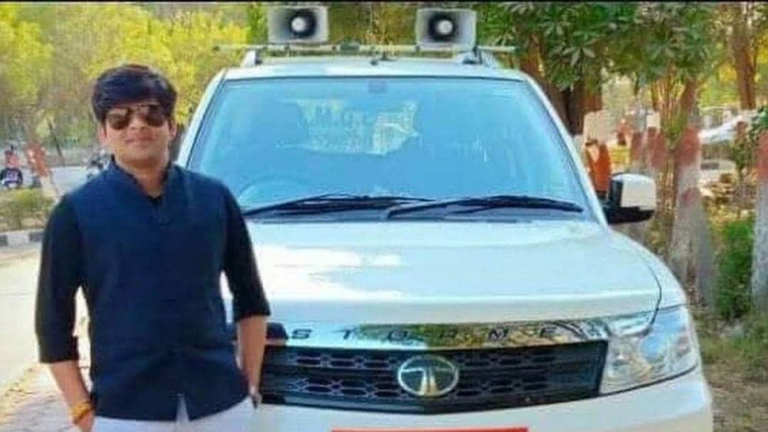 हाईकोर्ट के जुर्माने के बाद महू एसडीएम हटाए गए