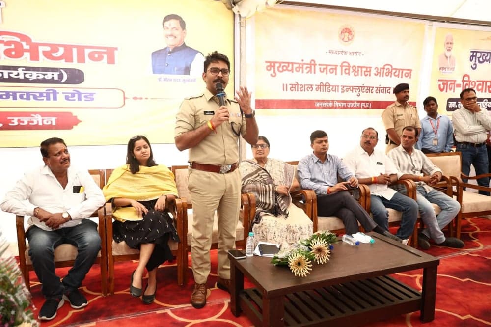 जनविश्वास शिविर में 134 में से 42 CM हेल्पलाइन शिकायतों का मौके पर निराकरण