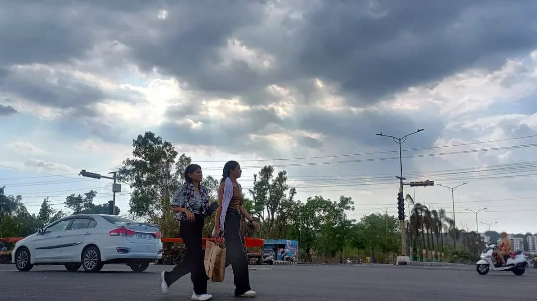 मध्य प्रदेश में मौसम बदला, बारिश का अलर्ट