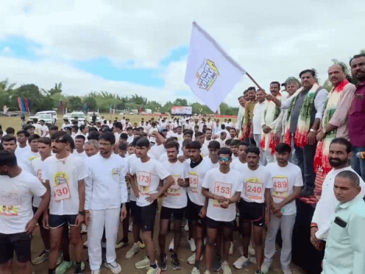 भोपाल में 12 किमी की रन फॉर यूनिटी, विधायक बोले- युवा शक्ति को आगे आना होगा