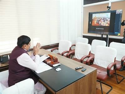 किसानों को मिलेगी दिन में 10 घंटे बिजली