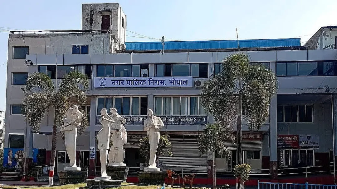 नगर निगम ने ई-फाइलिंग को अनिवार्य किया