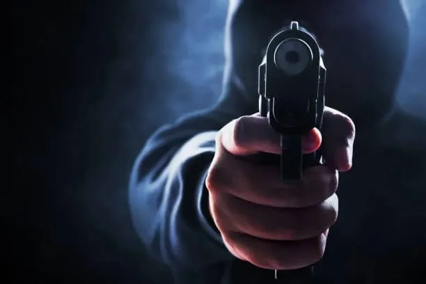 अंबाह में घर में घुसकर महिला को मारी गोली