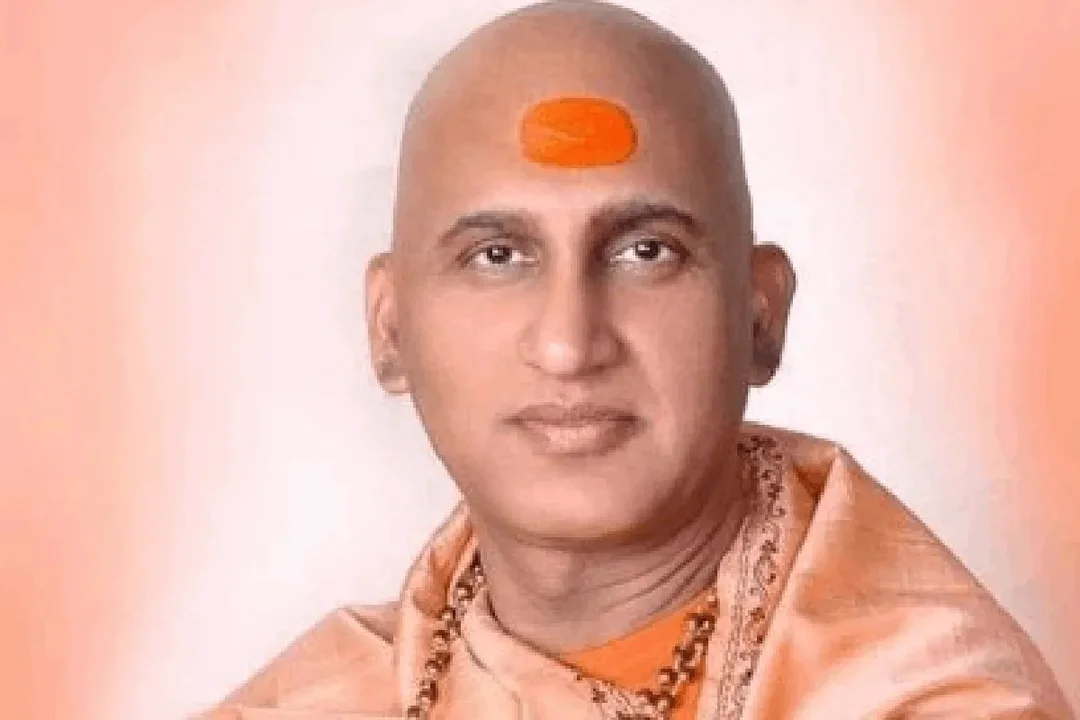 साधु-संतों के आचरण पर 2 धर्माचार्यों से मांगी राय