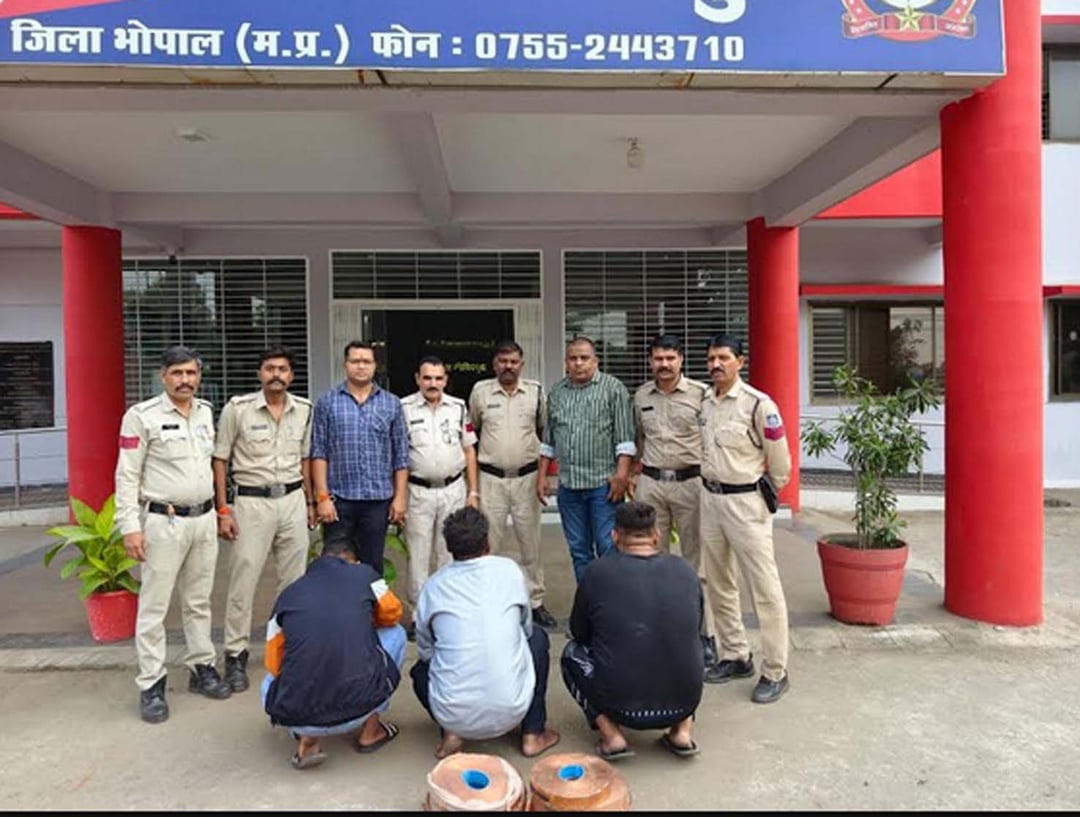 भेल से लाखों का कॉपर चोरी: सुरक्षा में तैनात सीआईएसएफ आरक्षक की मिलीभगत आई सामने