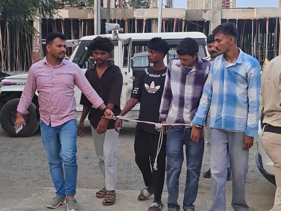 विनय ज्वेलर्स डकैती: आरोपी 24 घंटे पहले पहुंचे