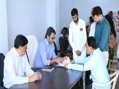 कलेक्टर ने सीमांकन आदेश का पालन न करने वालों पर कार्रवाई के निर्देश दिए